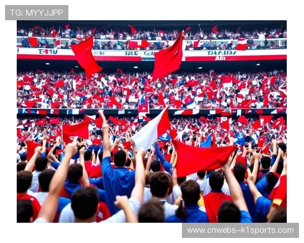 英超俱乐部开放训练日，吸引数千球迷参与